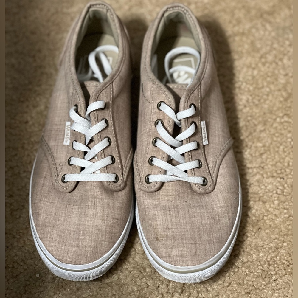 Women’s Tan Vans